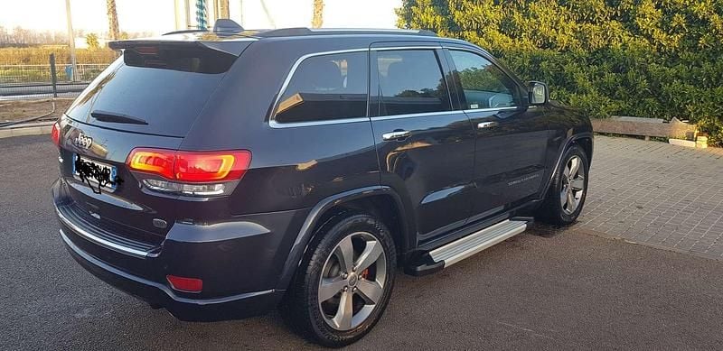 Usata Jeep Grand Cherokee Overland 250 CV (183 kW) 2016 Grigio SUV