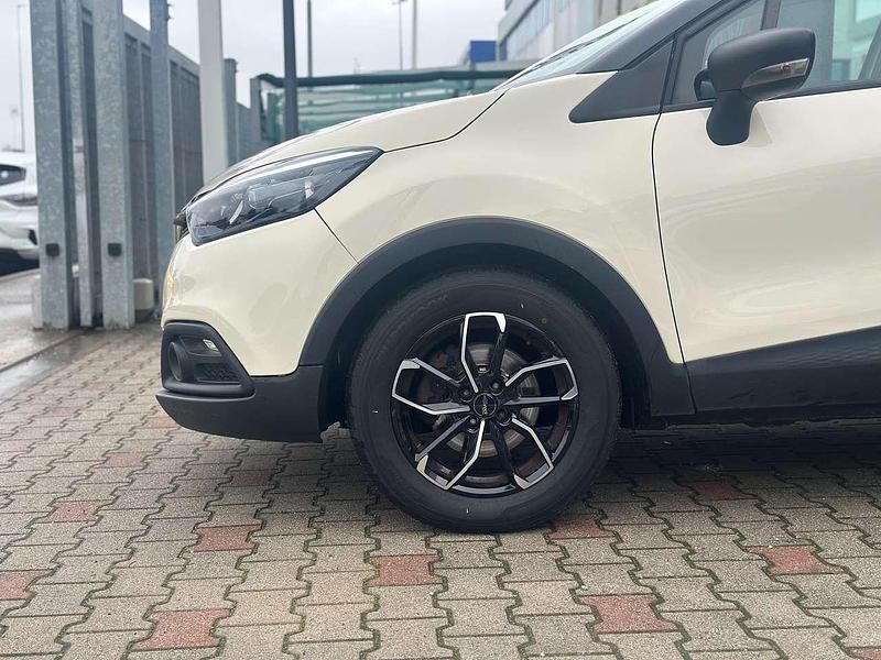 Usata Renault Captur 90 CV (66 kW) 2014 Beige+tetto nero SUV