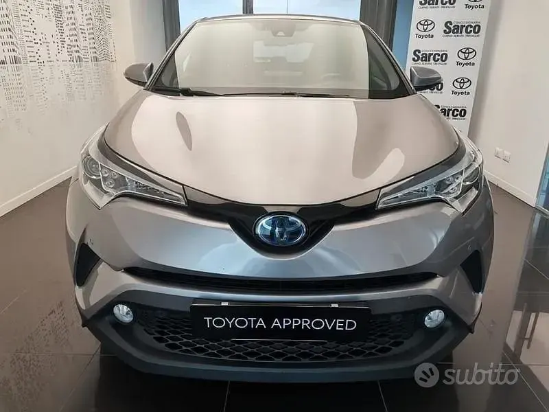 Usata Toyota C-HR Trend 122 CV (89 kW) 2019 Grigio SUV