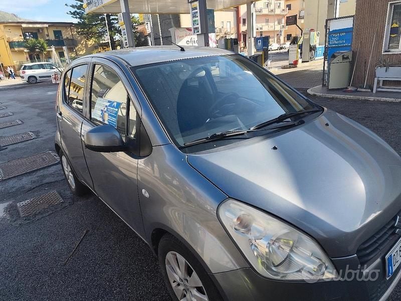 Usata Suzuki Splash 65 CV (47 kW) 2010 Grigio Utilitaria