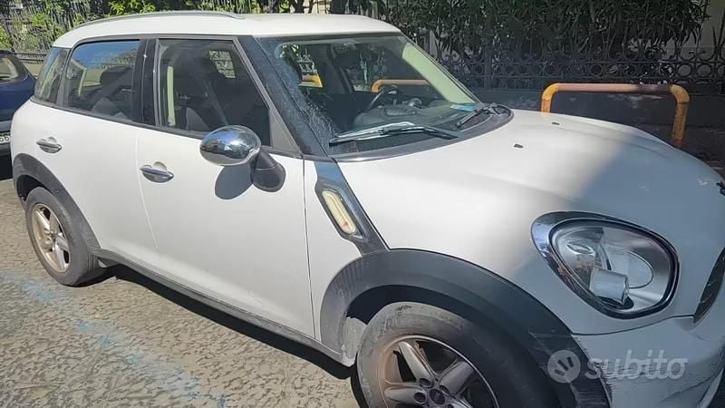Usata Mini Countryman 98 CV (72 kW) 2012 Bianco SUV