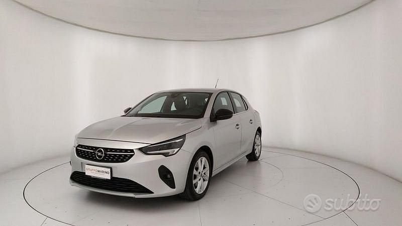 Usata Opel Corsa Elegance 100 CV (73 kW) 2023 Grigio Utilitaria
