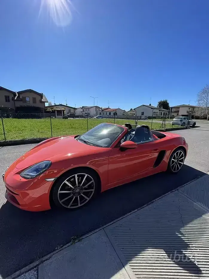 Usata Porsche 718 300 CV (220 kW) 2017 Arancione Cabrio