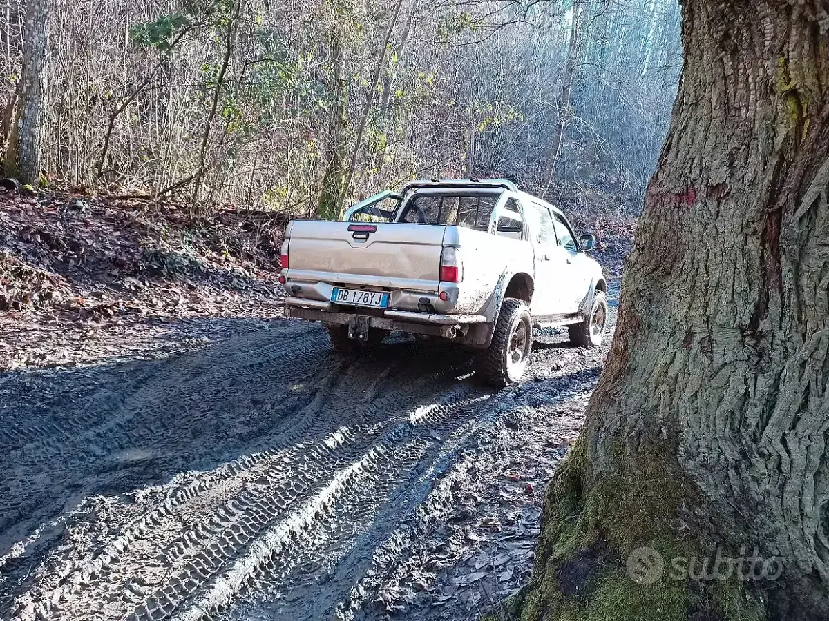 Usata Mitsubishi L200 115 CV (84 kW) 2006 Pick-up