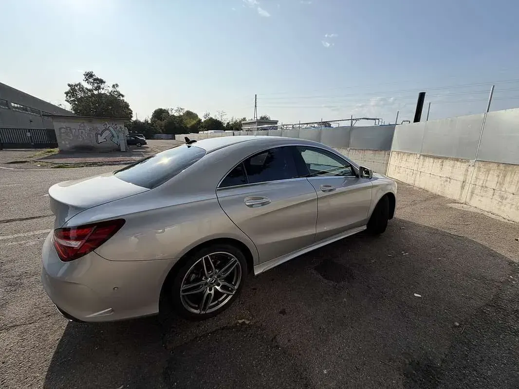 Usata Mercedes CLA200 Premium 136 CV (100 kW) 2018 Coupé