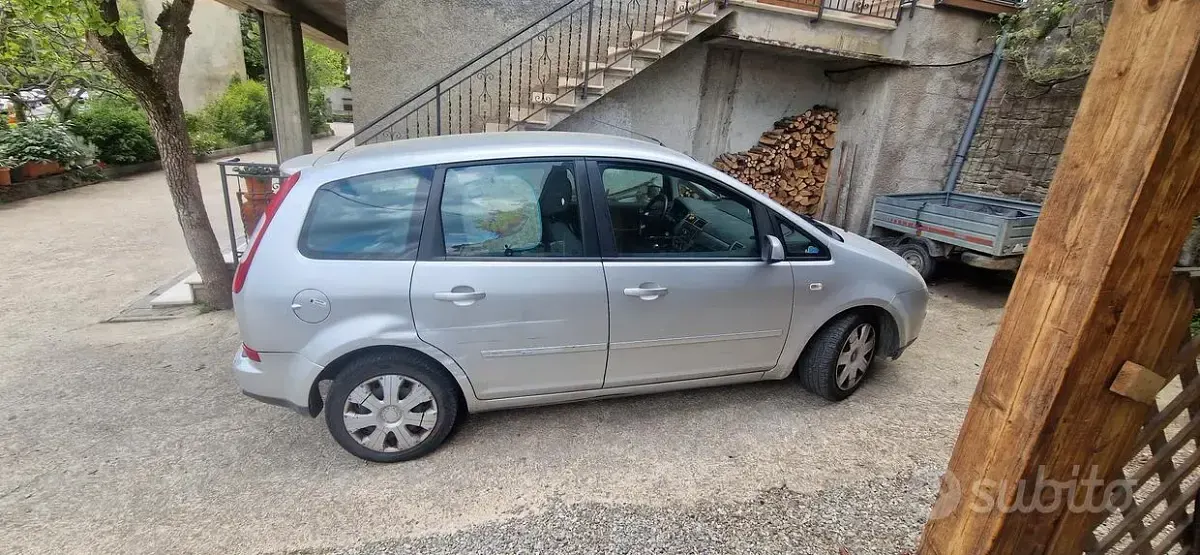 Occasion Ford C-MAX 90 ch (66 kW) 2007 Gris Monospace