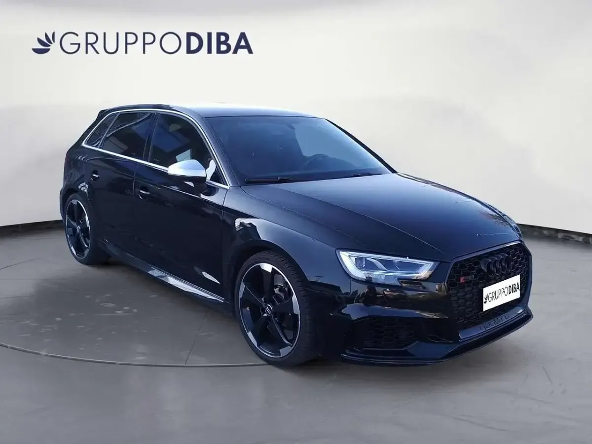 Usata Audi RS3 Sportback Comfort 400 CV (294 kW) 2019 Nero Utilitaria