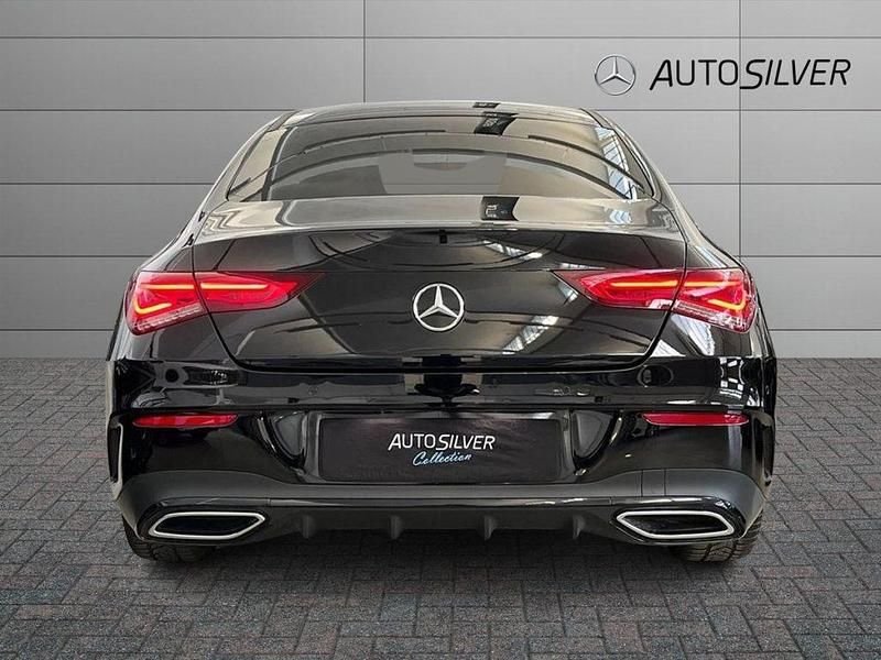 Usata Mercedes CLA200 Premium 150 CV (110 kW) 2022 Nero / metallizzato Coupé