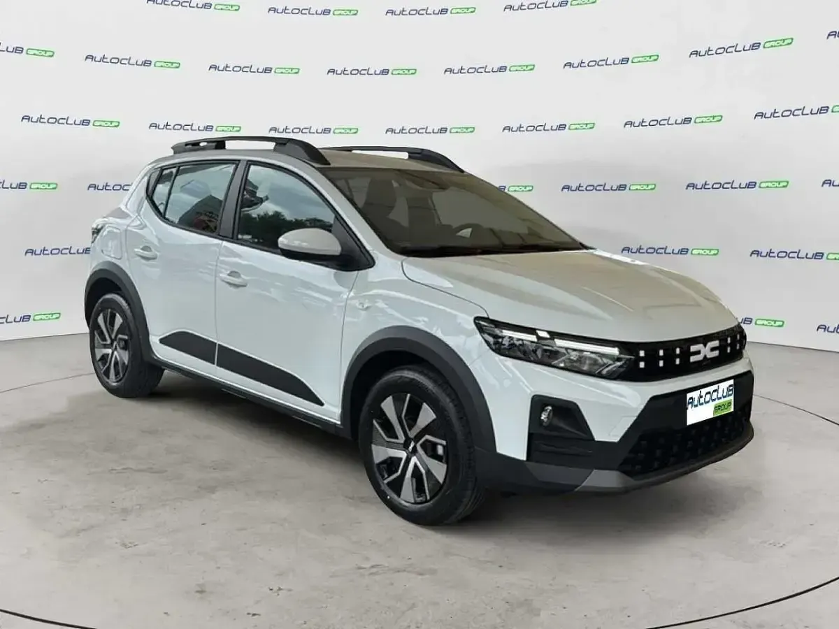 Usata Dacia Sandero Expression 122 CV (89 kW) 2026 Utilitaria