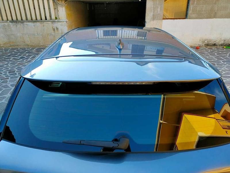 Usata Lexus CT200h Business Edition 99 CV (72 kW) 2016 Grigio Berlina