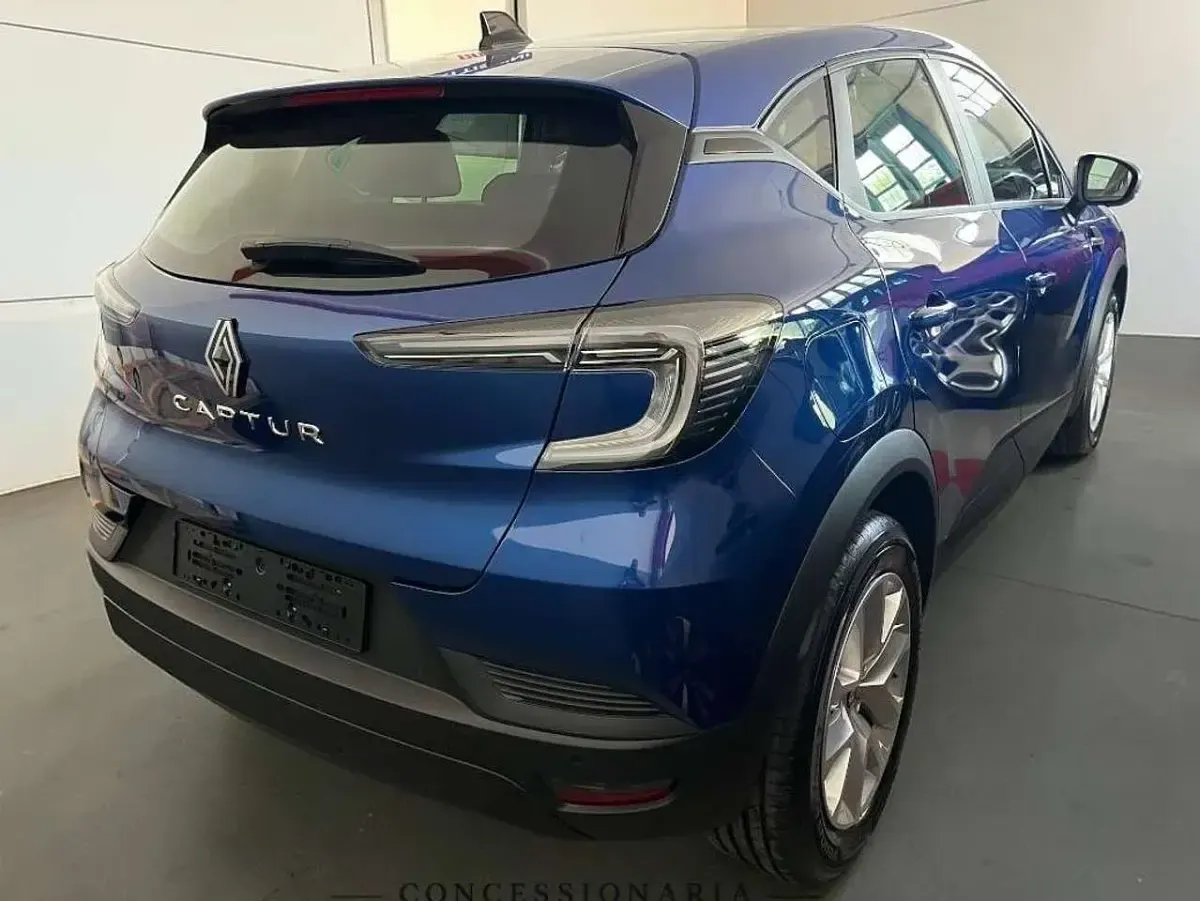Nuova Renault Captur Evolution 101 CV (74 kW) 2026 Blu/azzurro SUV