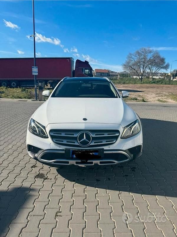 Occasion Mercedes E220 2020