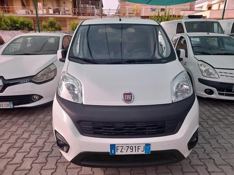 Usata Fiat Qubo Lounge 95 CV (69 kW) 2019 Bianco Monovolume