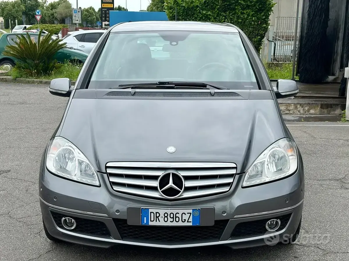 Usata Mercedes A150 Avantgarde 95 CV (69 kW) 2008 Grigio Berlina