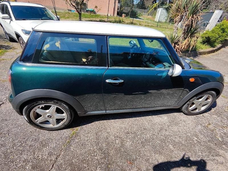 Usata Mini Cooper 2007 Verde Utilitaria