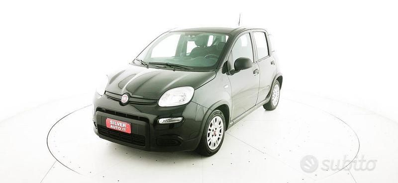 Usata Fiat Panda S 69 CV (50 kW) 2023 Nero pastello Utilitaria