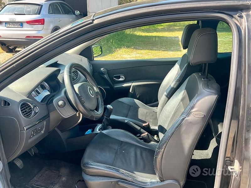 Usata Renault Clio II LE 2008 Nero Berlina