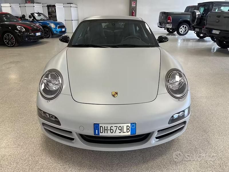 Usata Porsche 911 Carrera 325 CV (239 kW) 2007 Grigio Coupé