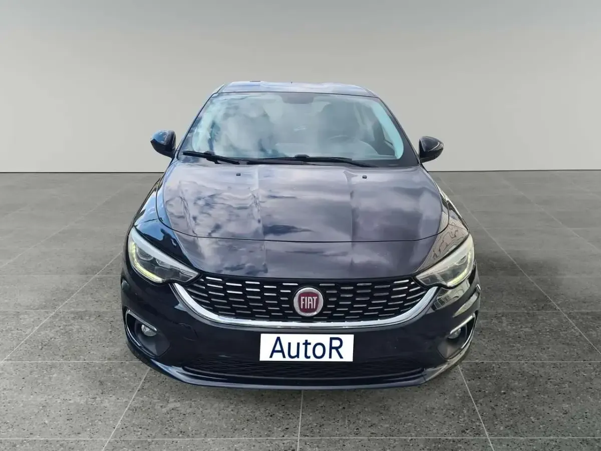 Usata Fiat Tipo Business 120 CV (88 kW) 2016 Nero Berlina