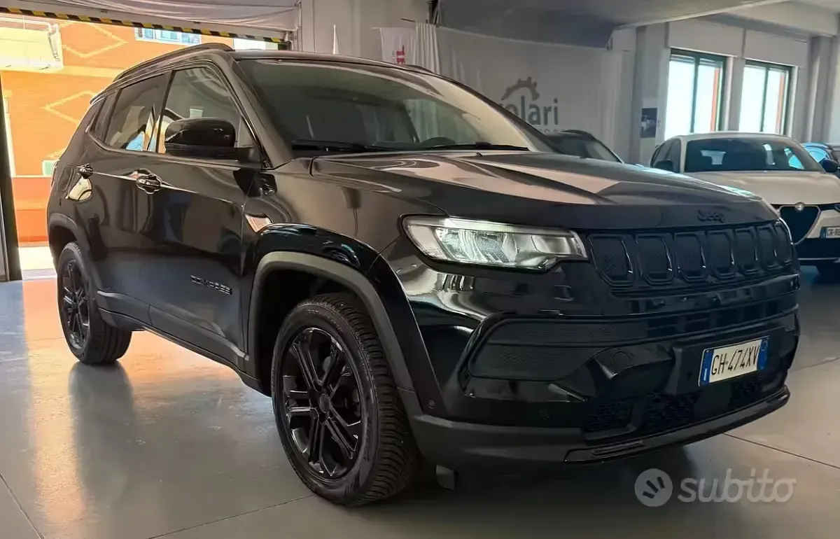 Usata Jeep Compass Night Eagle 131 CV (96 kW) 2022 Nero SUV