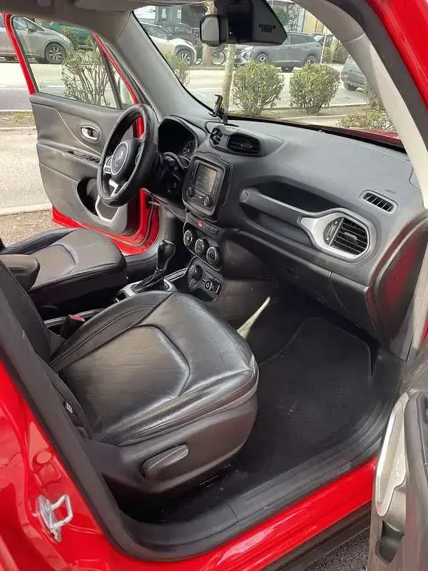 Usata Jeep Renegade Limited 140 CV (102 kW) 2015 Rosso SUV