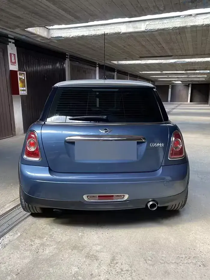 Usata Mini Cooper 122 CV (89 kW) 2010 Bluazzurro Utilitaria