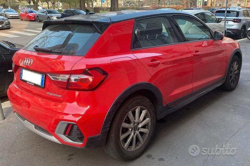 Usata Audi A1 95 CV (69 kW) 2021 Rosso SUV