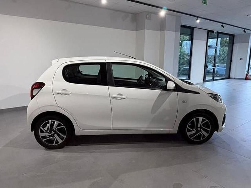 Begagnad Peugeot 108 Active 72 HK (52 kW) 2020 Vit Halvkombi