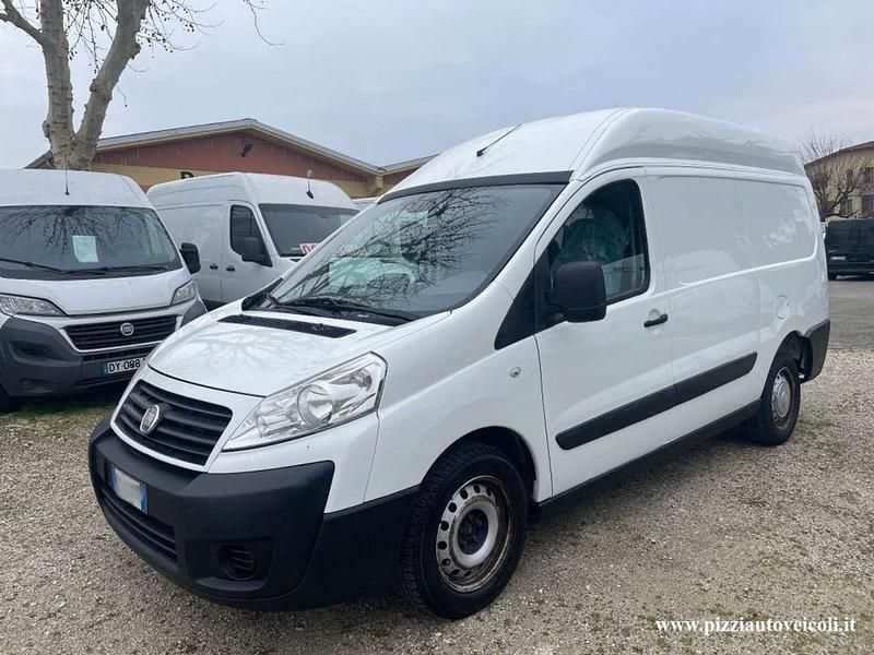 Bianco Usata 2011 Fiat Scudo Furgone | 8800 € (Molto cara) - Immagine 1/4
