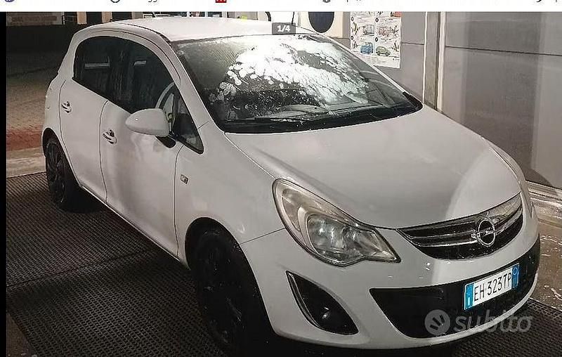Usata Opel Corsa 2011 Bianco Utilitaria