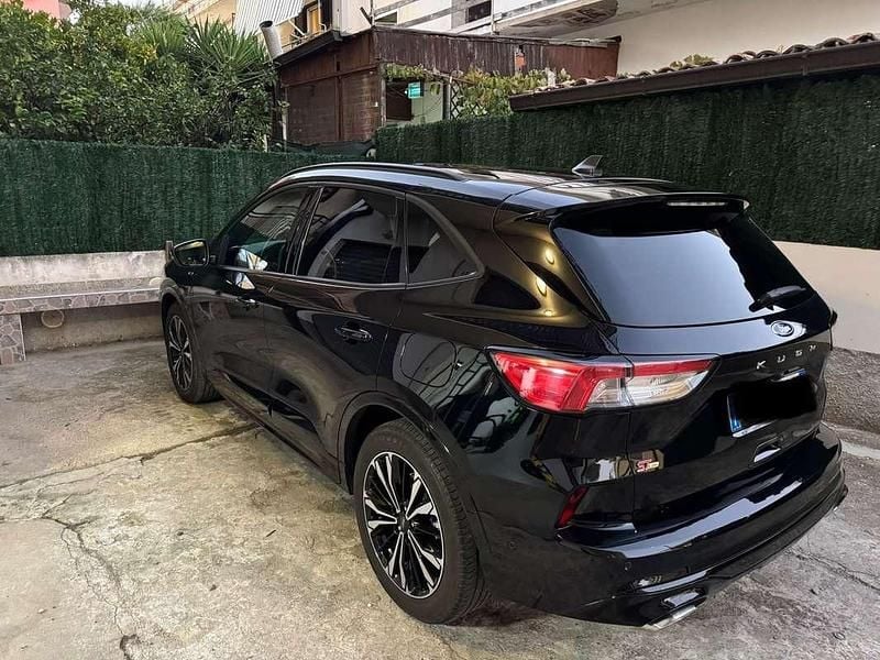 Usata Ford Kuga ST-Line X 120 CV (88 kW) 2022 SUV