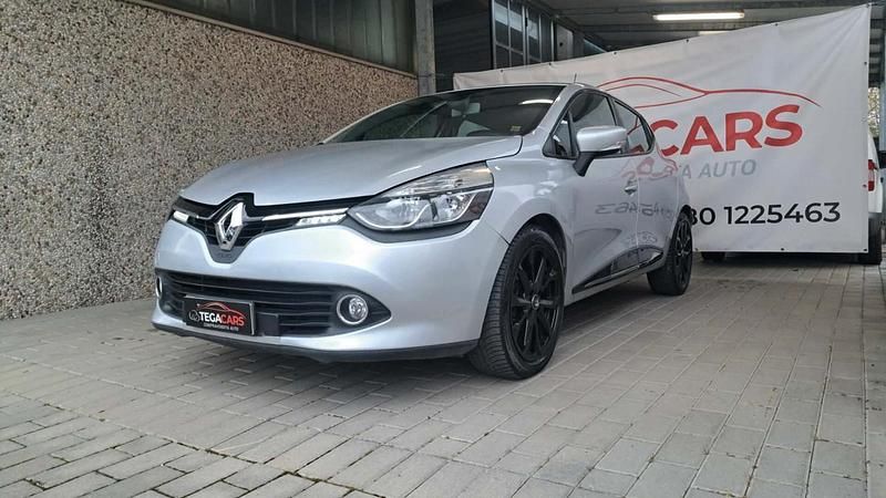 Usata Renault Clio IV 75 CV (55 kW) 2013 Grigio Berlina