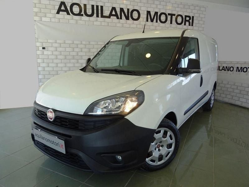 Bianco pastello Usata 2020 Fiat Doblò S Monovolume | 14.900 € (Molto cara) - Immagine 1/4