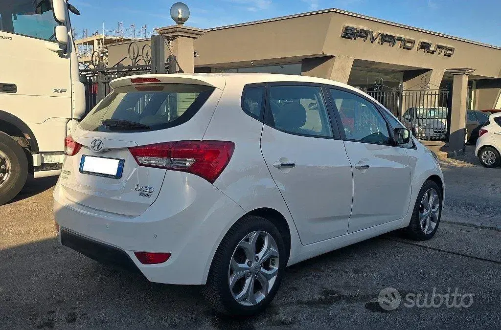 Usata Hyundai ix20 Style 116 CV (85 kW) 2012 Bianco Utilitaria