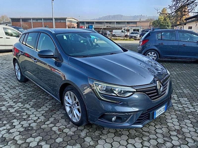 Grigio scuro Usata 2017 Renault Mégane GrandTour Station wagon | 10.500 € (Cara) - Immagine 1/4