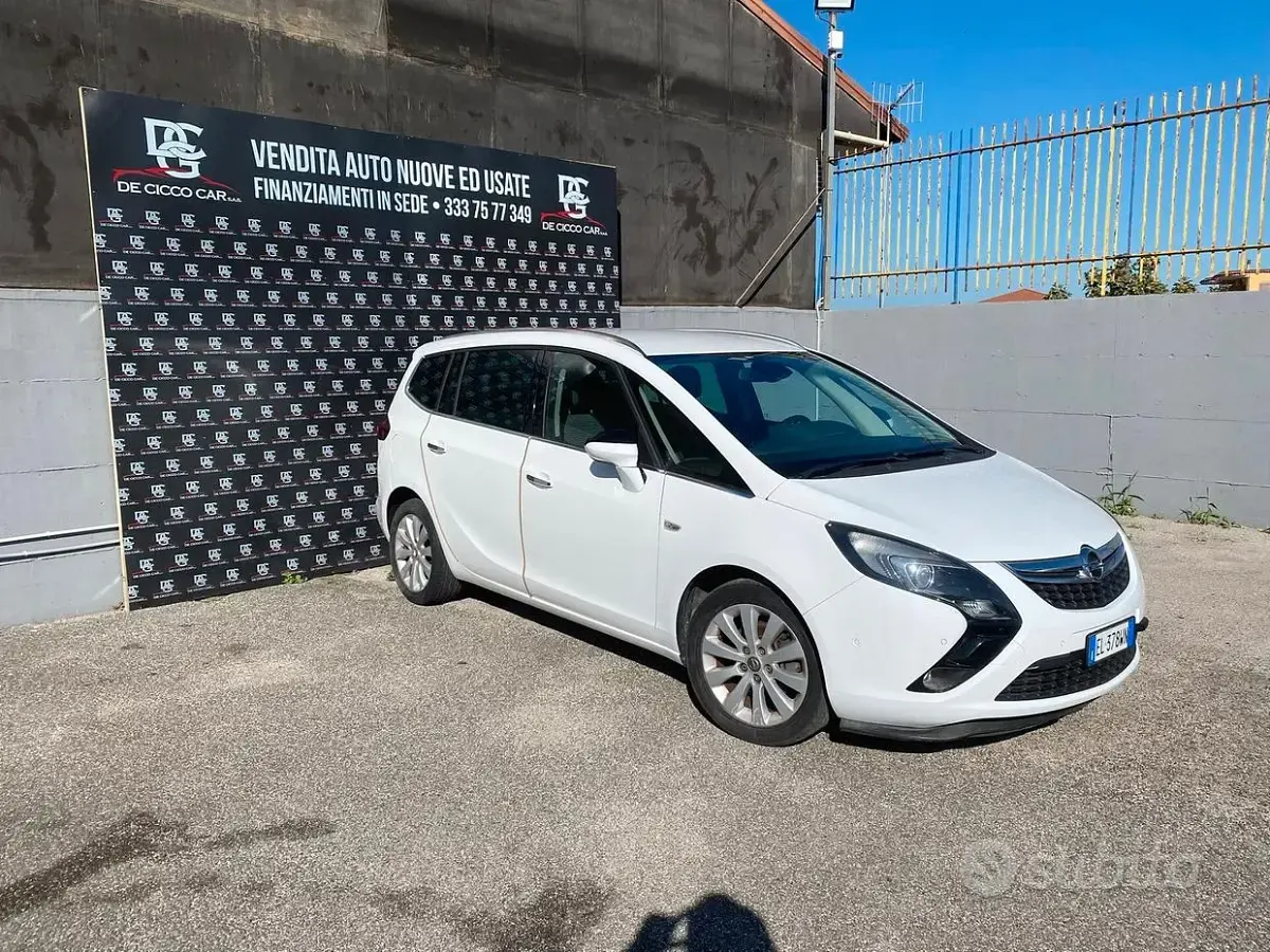 Usata Opel Zafira Tourer Cosmo 150 CV (110 kW) 2012 Bianco Monovolume