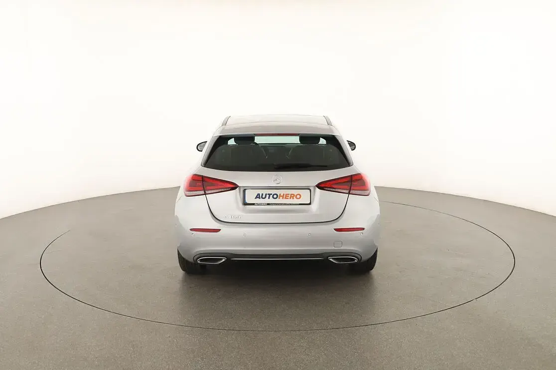 Usata Mercedes A180 Progressive 136 CV (100 kW) 2019 Grigio
