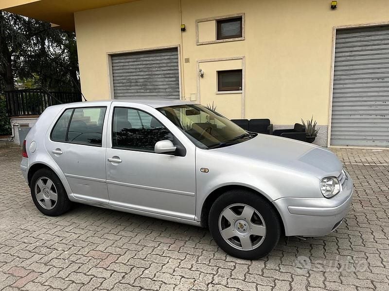Usata VW Golf III 90 CV (66 kW) 1999 Grigio Berlina