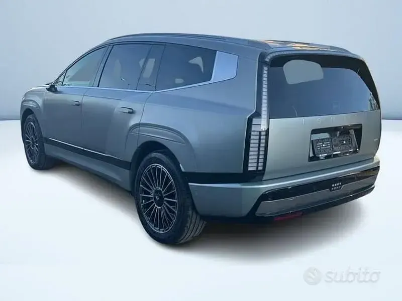 Nuova Hyundai Ioniq 9 2026 Grigio SUV