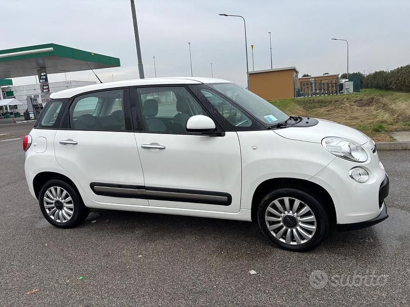 Usata Fiat 500L 80 CV (58 kW) 2013 Bianco Monovolume