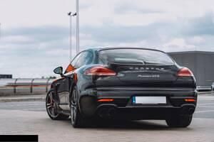 Usata Porsche Panamera GTS 440 CV (323 kW) 2014 Nero Berlina