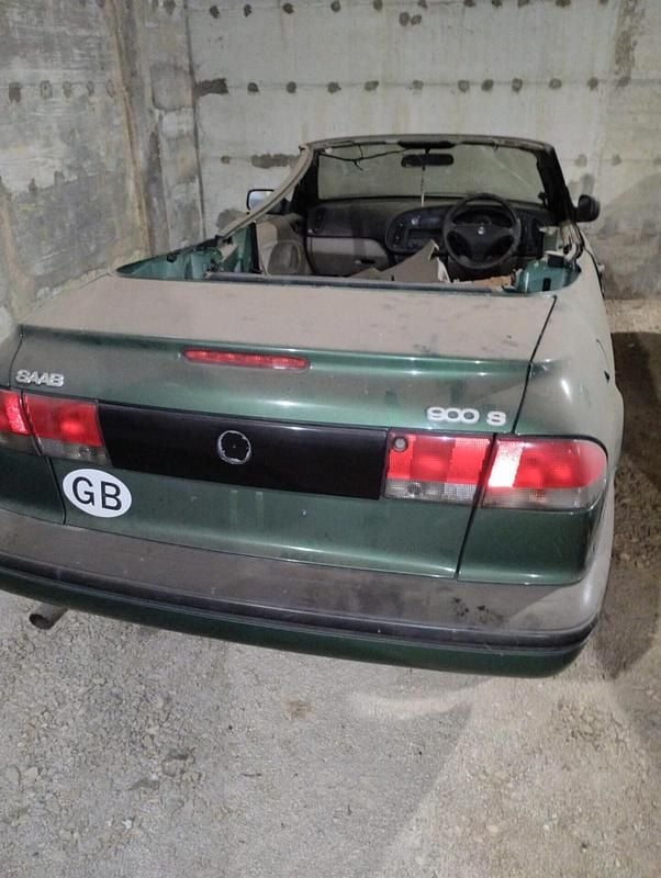 Usata Saab 900 150 CV (110 kW) 2006 Verde Utilitaria