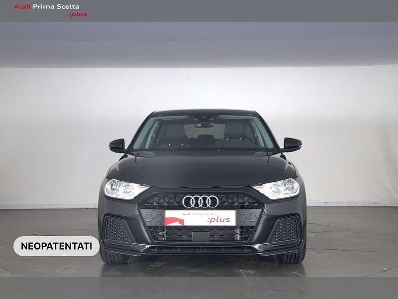 Usata Audi A1 Sportback Admired 95 CV (69 kW) 2024 Nero mito metallizzato Utilitaria