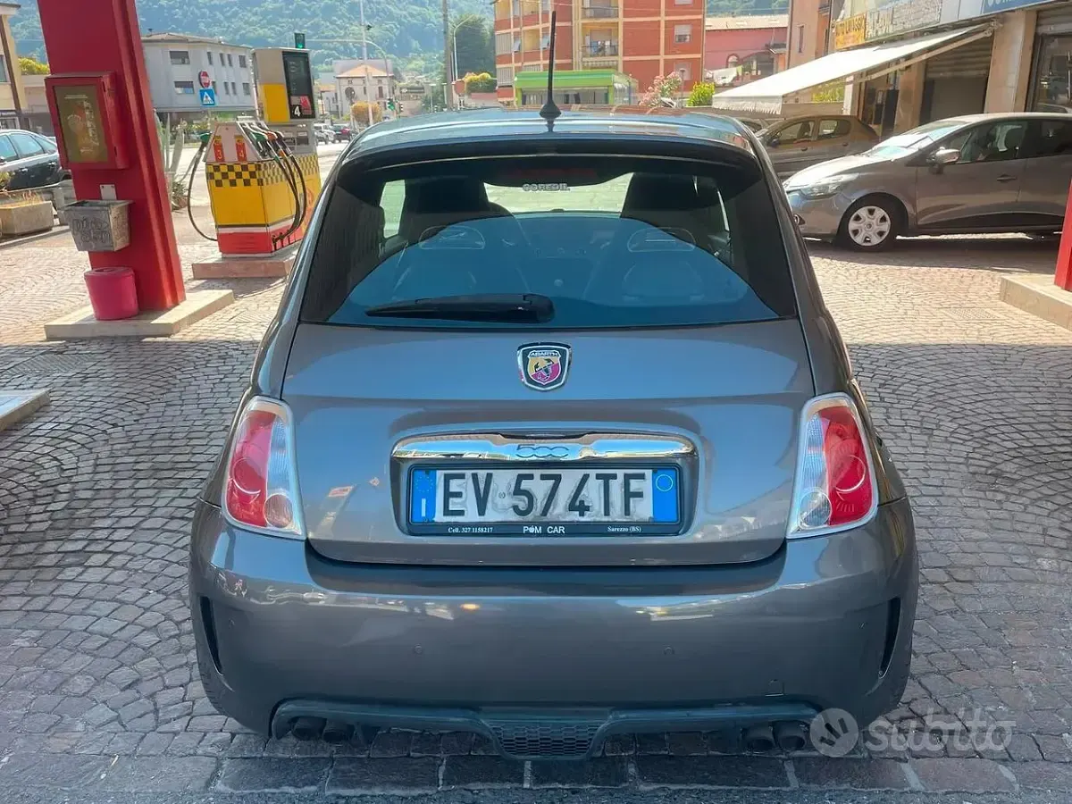 Usata Abarth 500 Custom 135 CV (99 kW) 2014 Grigio Berlina