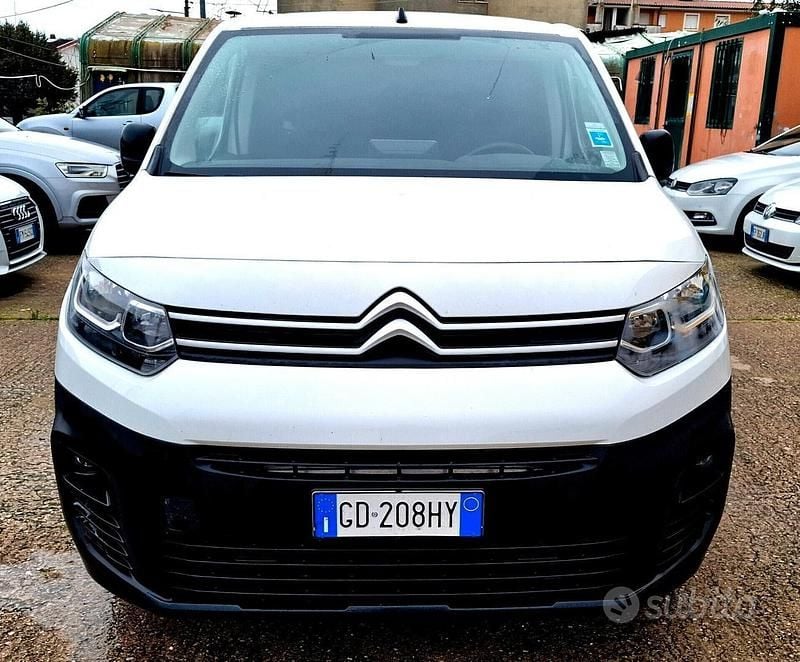 Usata Citroën Berlingo 101 CV (74 kW) 2020 Bianco Monovolume