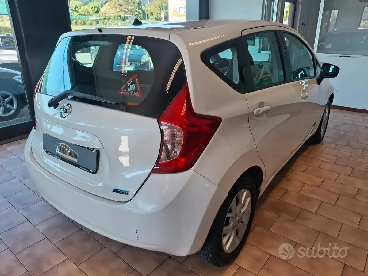 Usata Nissan Note Visia 80 CV (58 kW) 2013 Bianco Utilitaria