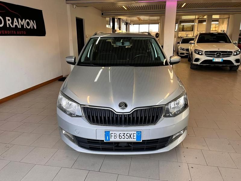 Usata Skoda Fabia Style 90 CV (66 kW) 2016 Argento Station wagon