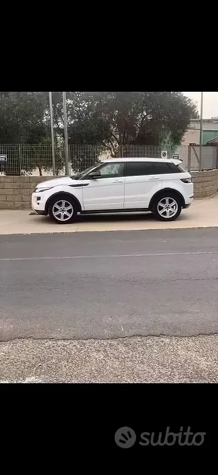 Usata Land Rover Range Rover evoque 190 CV (139 kW) 2012 Bianco SUV