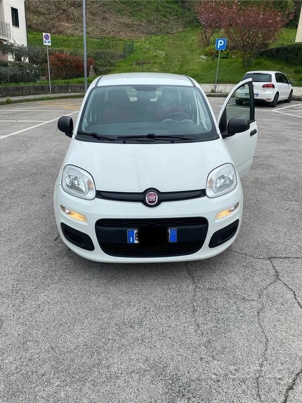 Usata Fiat Panda 69 CV (50 kW) 2015 Bianco Utilitaria