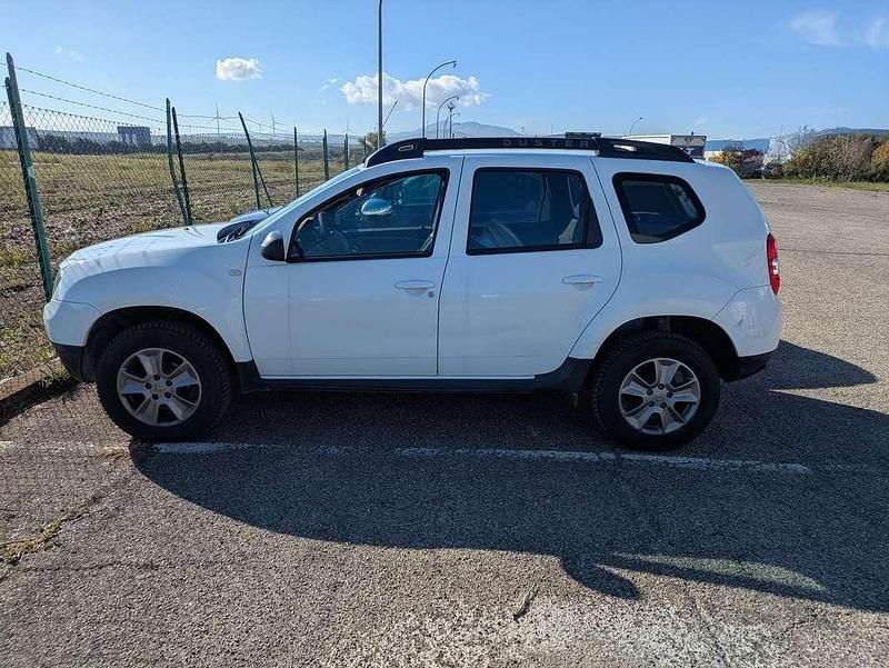 Usata Dacia Duster Lauréate 105 CV (77 kW) 2015 SUV